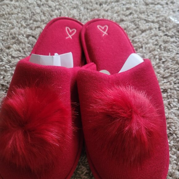 Victoria's Secret Red Slippers - Picture 2 of 2